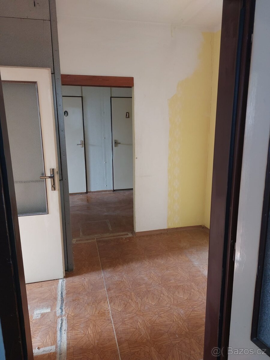 Soukromý inzerent, RK nevolat. - 6