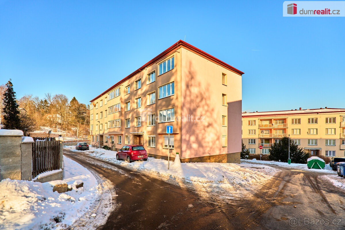 Prodej bytu 3+kk v Nové Roli - 6