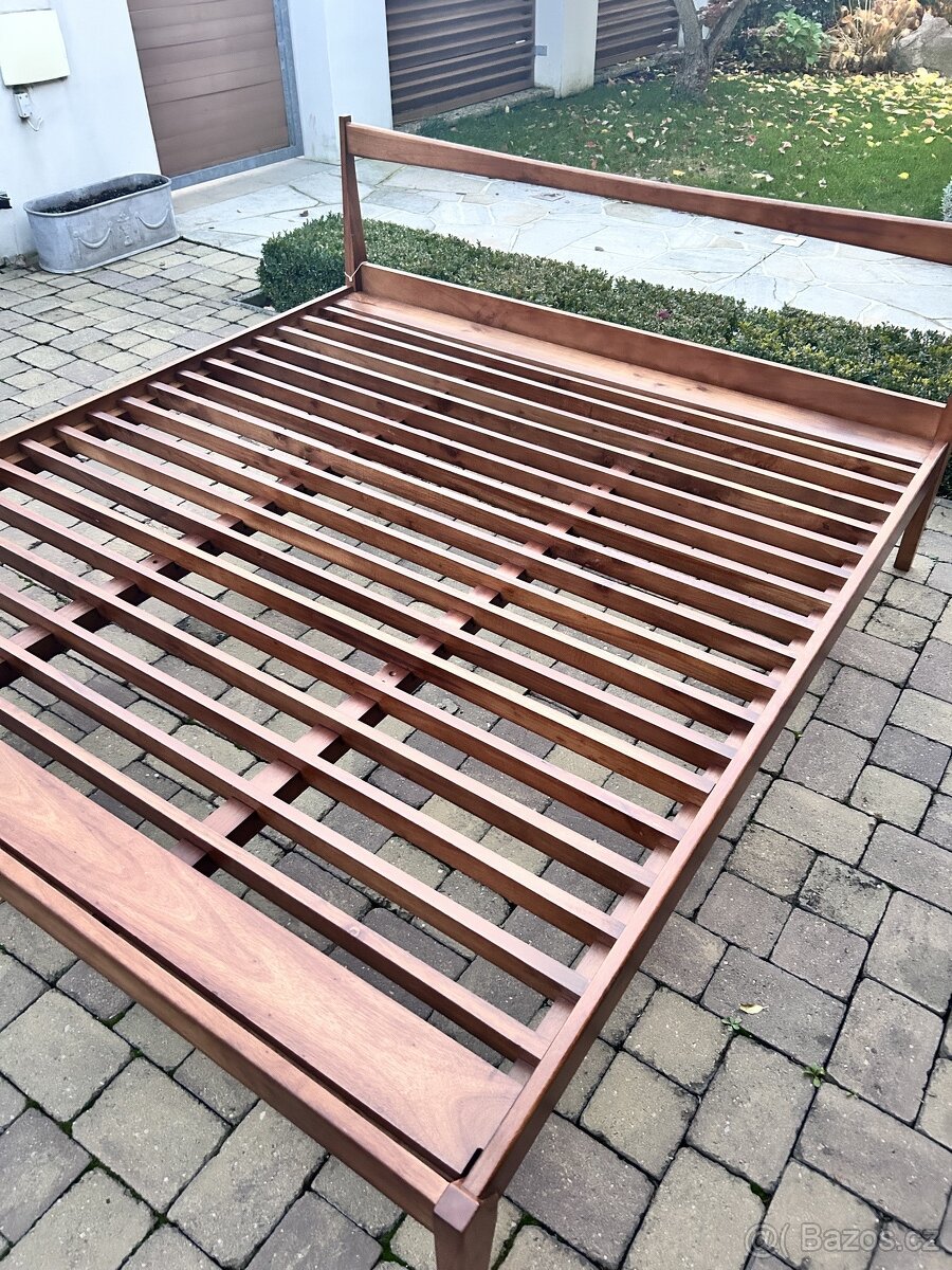 Postel masiv - 6