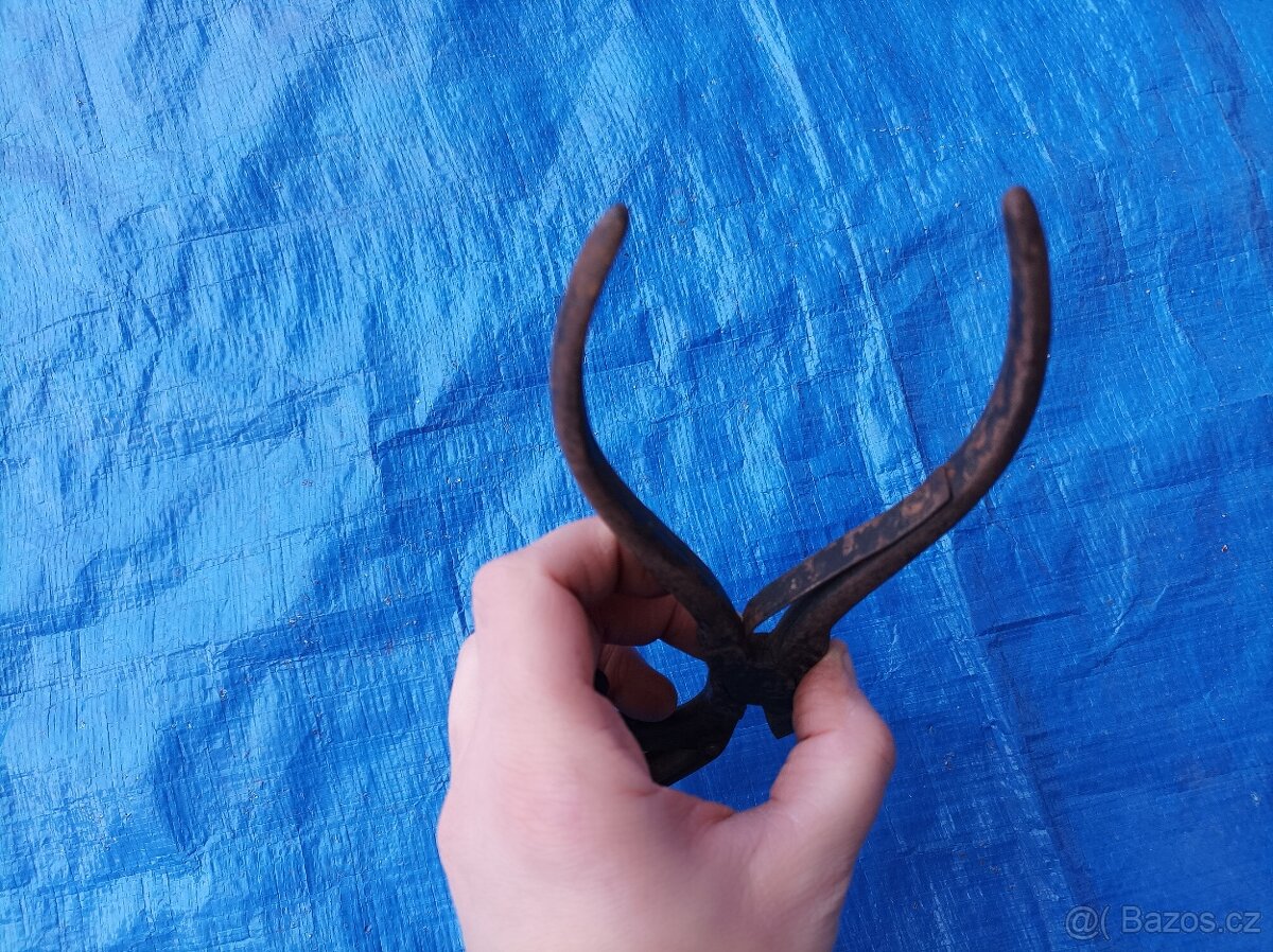 Kleště na šraňkování pil - 6