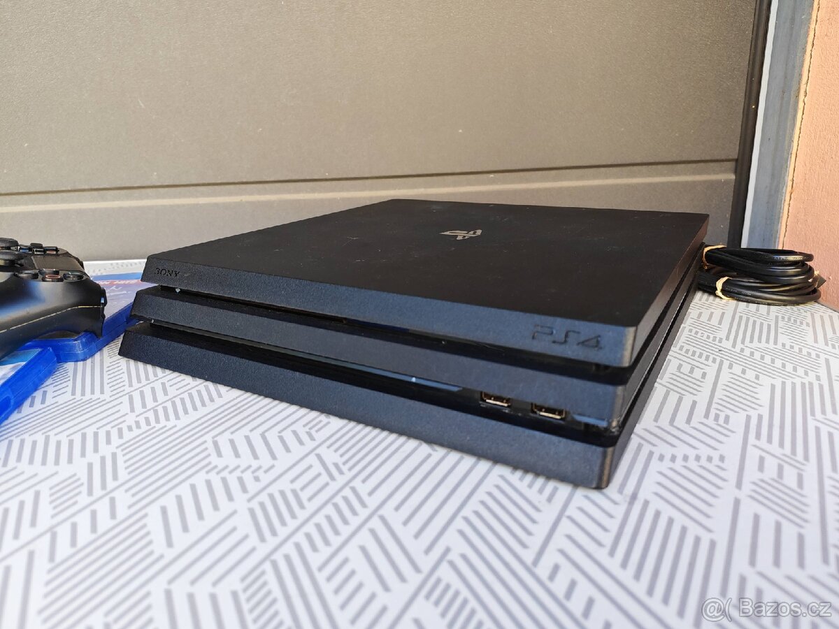 Playstation 4 PRO + hry - 6