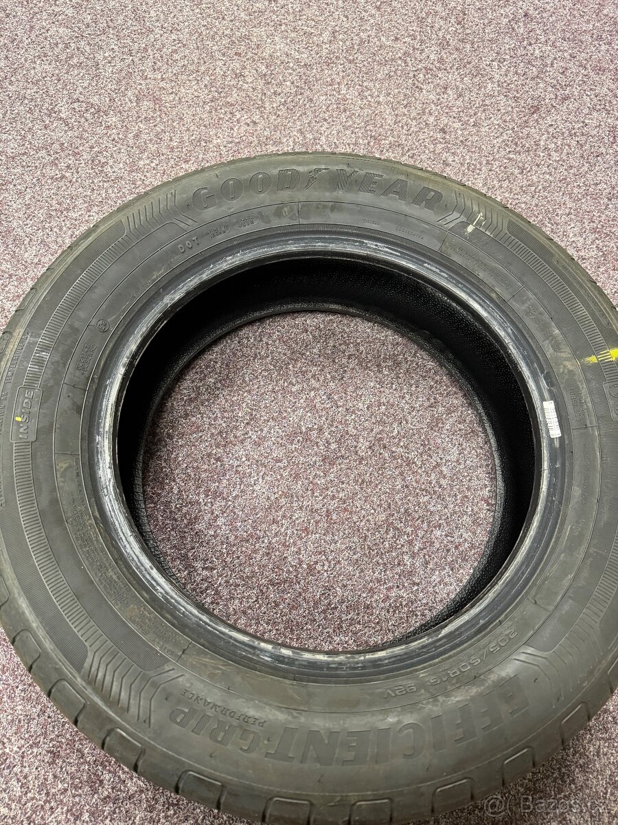 Letní Pneu 205/60 R16 - 6