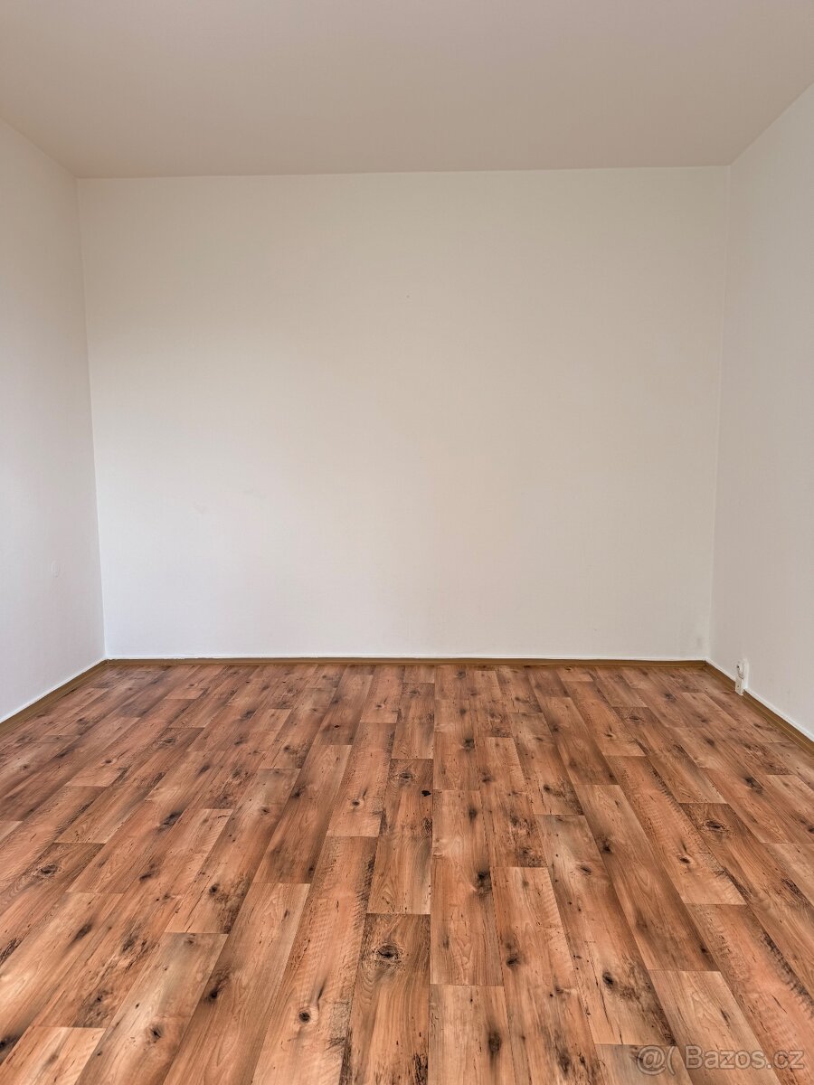 Pronájem bytu 1+1 36 m² Bratří Čapků, Svitavy - 6