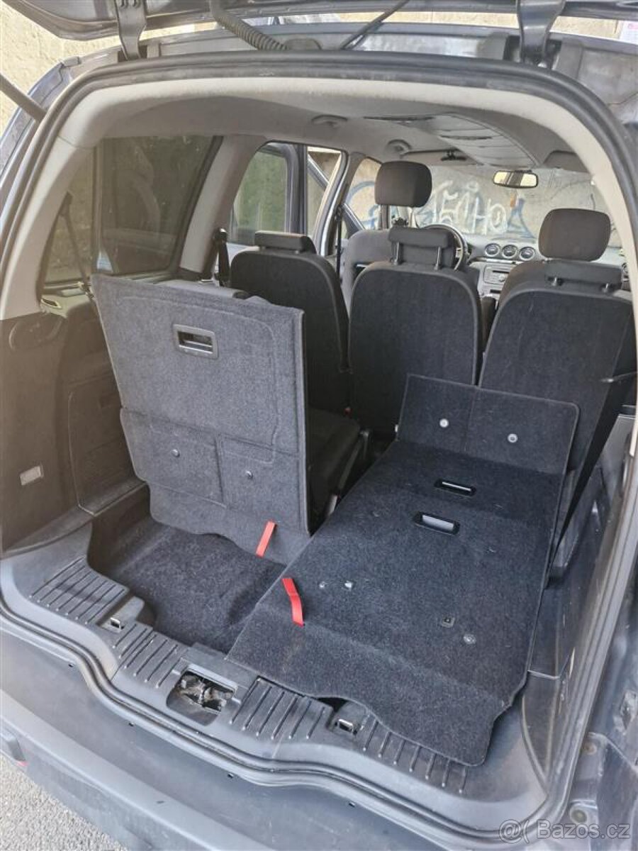 Ford Galaxy - 6