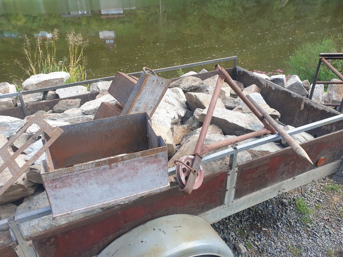 Vrátek, zbíječka, forma na tvárnice - 6