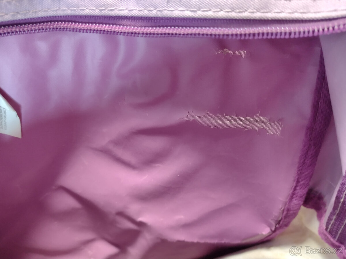 Fialový batůžek s princeznou - 6