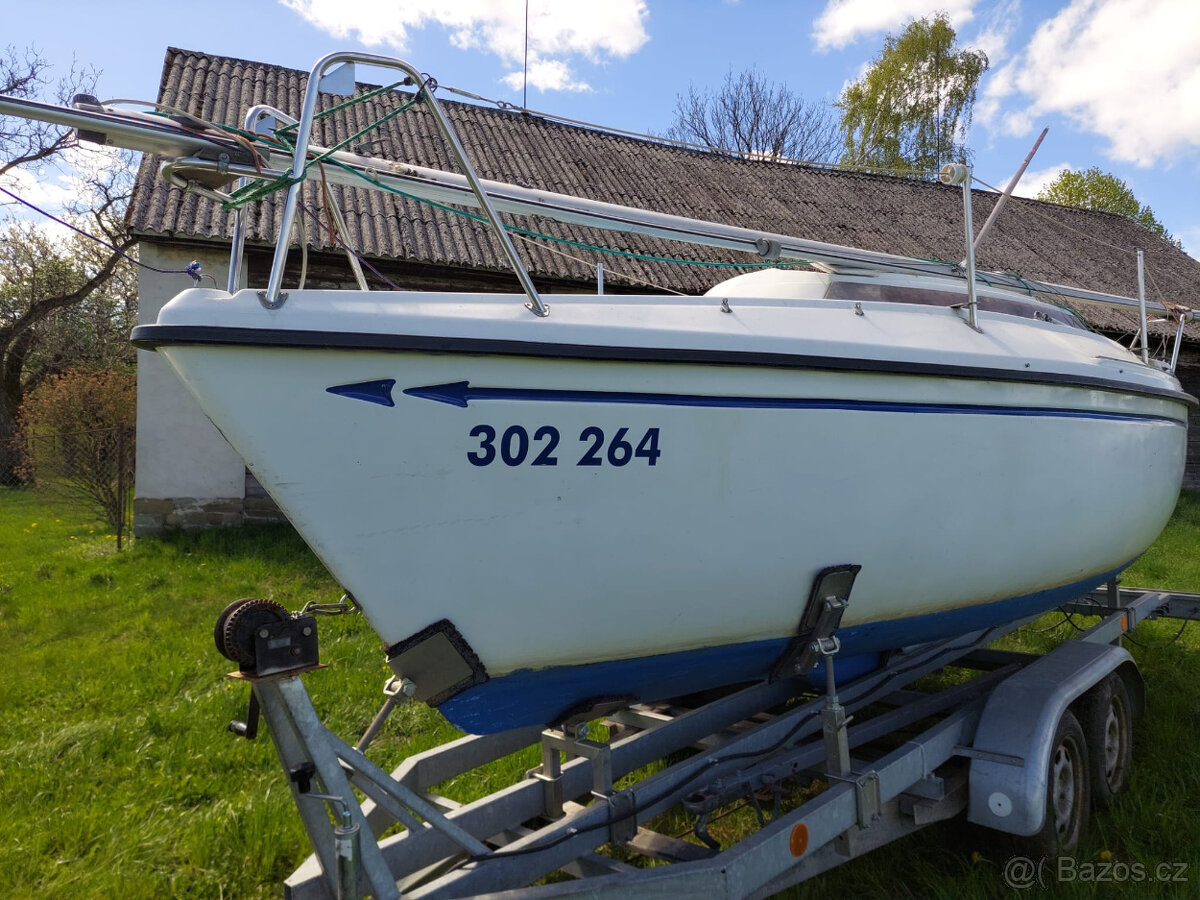 Kajutová plachetnice - 6