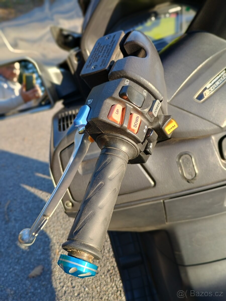 SUZUKI BURGMAN AN 650 Execitive - 6