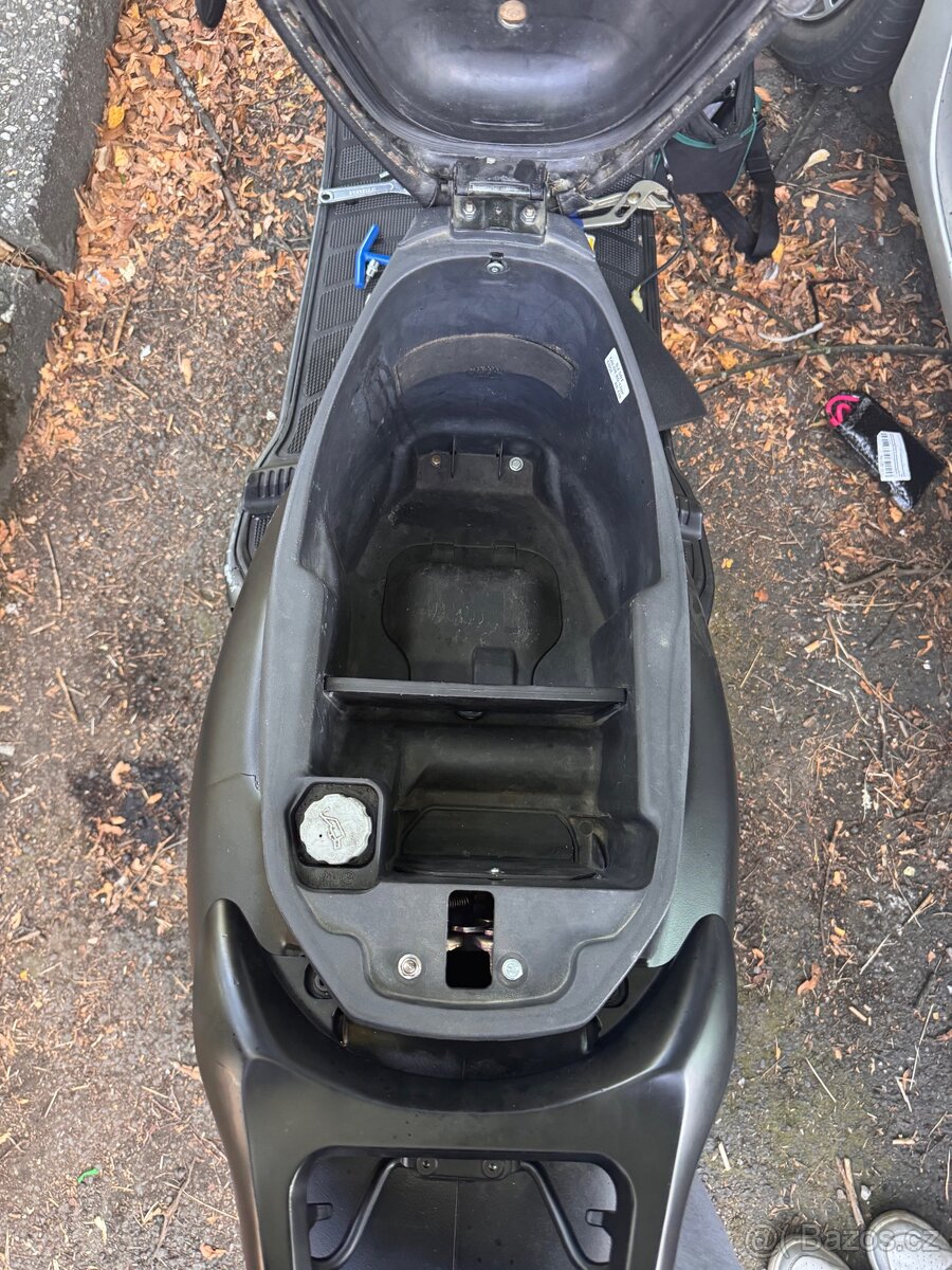 Honda Bali SJ50 - 6