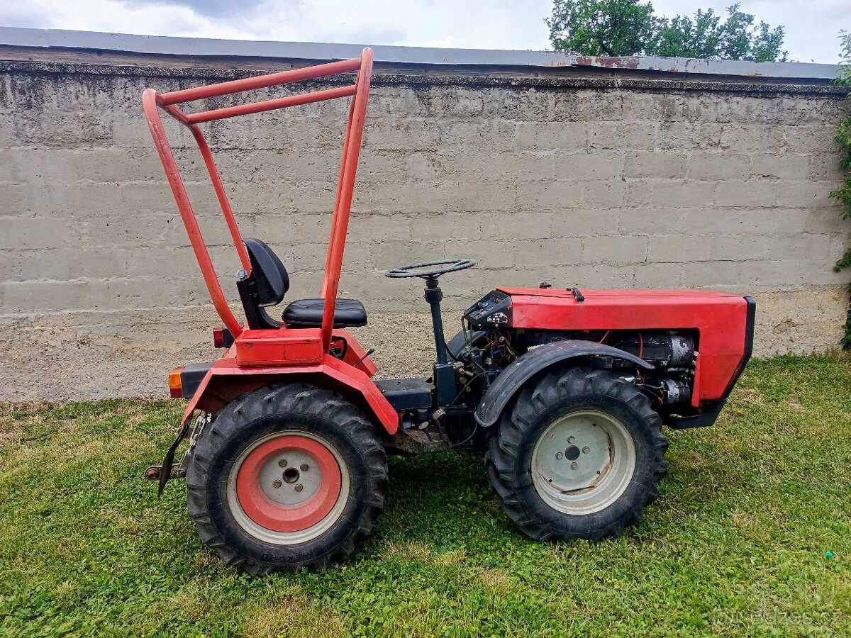 Malotraktor Slavia TV-824 - 6