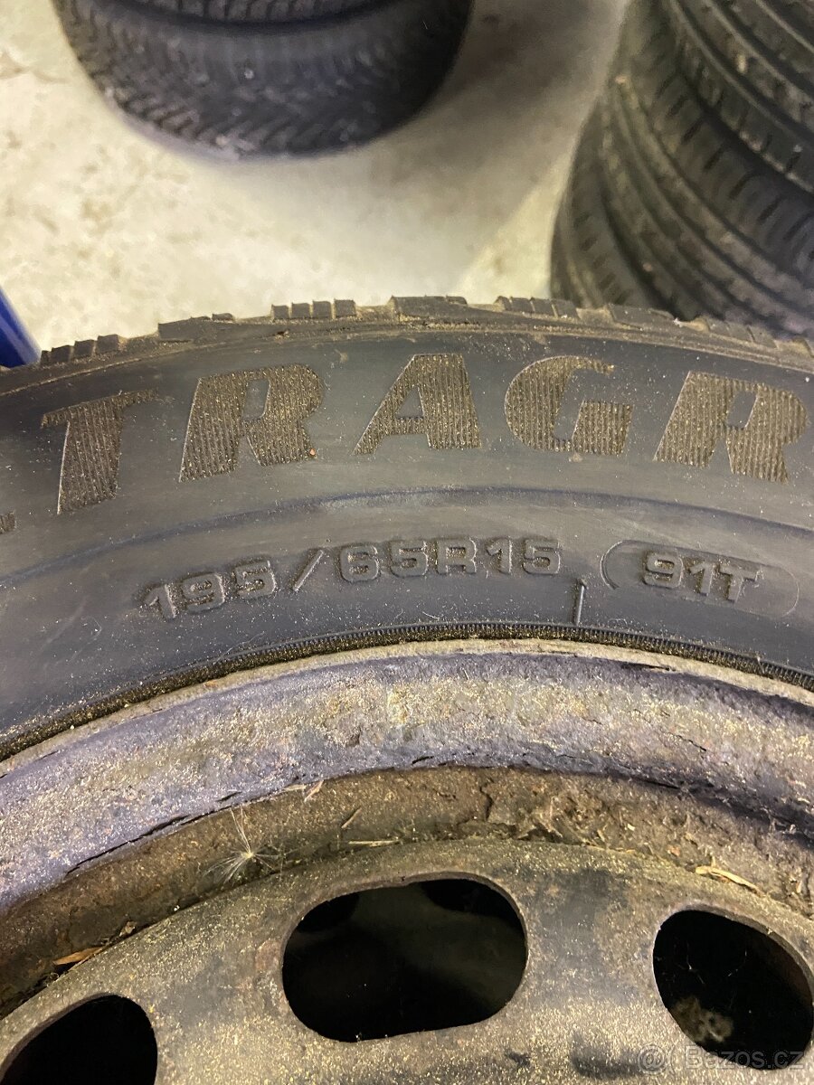 Zimní pneu 195/65 R15 Goodyear - 6