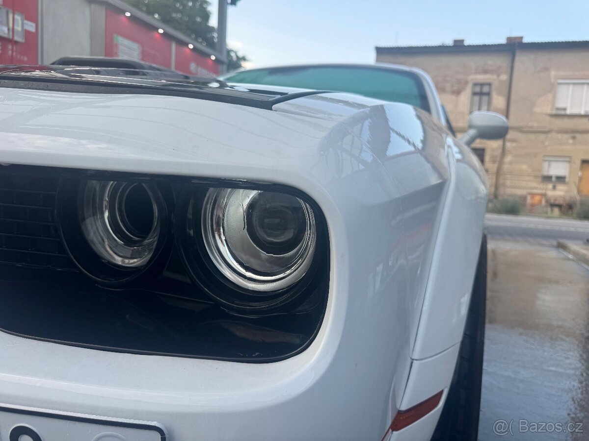 Dodge Challenger 6.4 2018 | R/T 392 | Scat Pack Shaker - 6