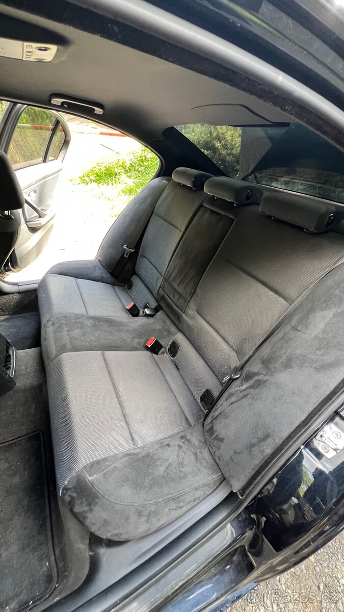 Prodám BMW E90 330d 170kw - 6