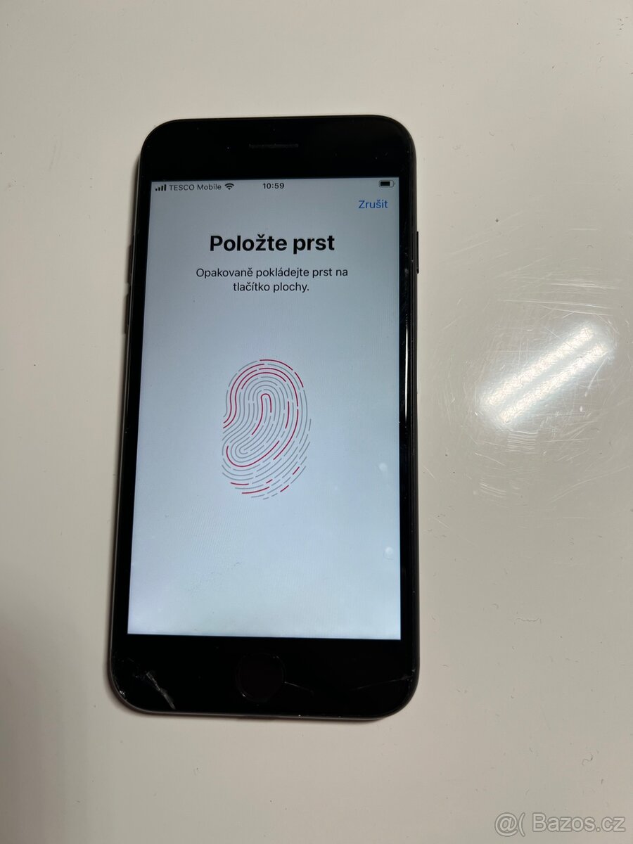 iPhone 7 32gb Černy v dobrem stavu - 6