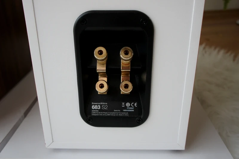 Bowers & Wilkins 683 S2 White ....Stlpové repro - 6