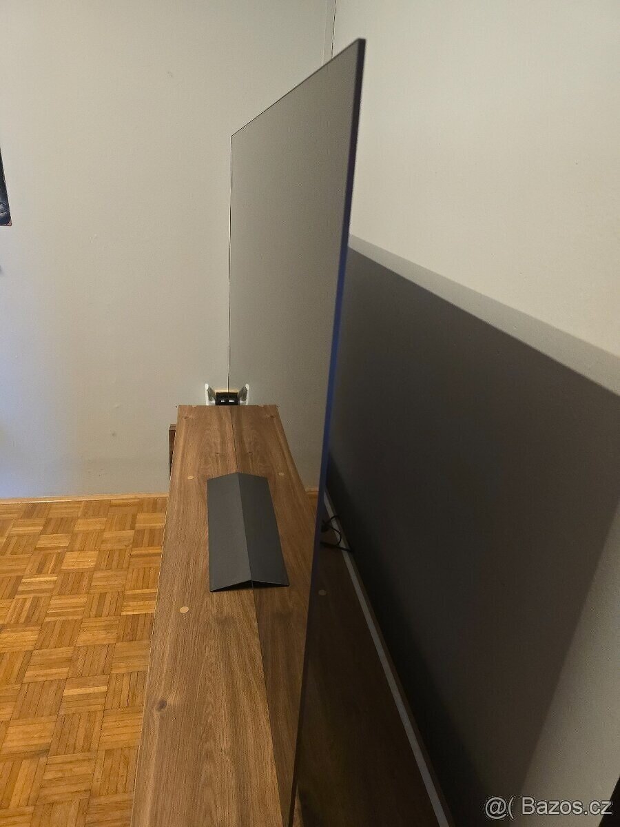 TV LG OLED77C43LA - 6