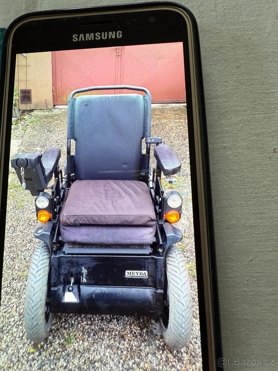 Elektrický invalidní vozík - 6