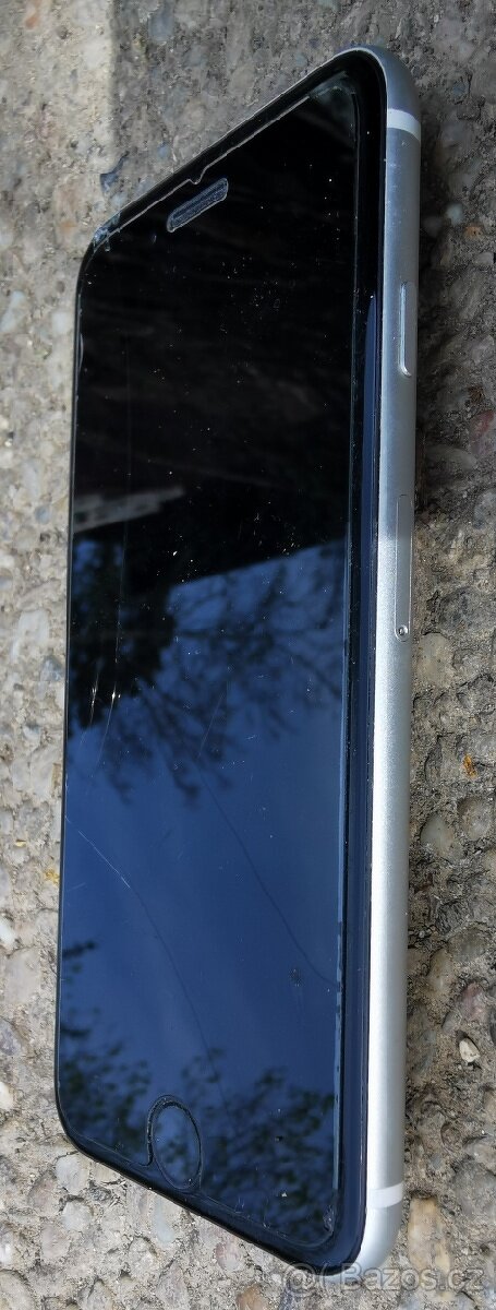 Nějaký iPhone 7 ? iPhone 8? - 6