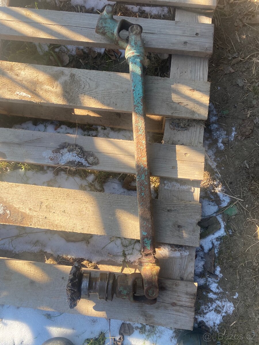 Rozmetadlo průmyslových hnojiv za malotraktor - 6