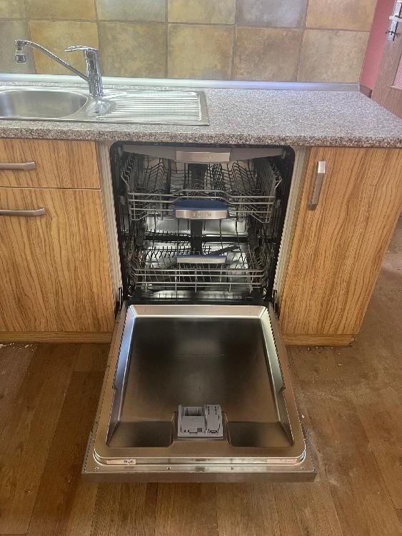 Kuchyňská linka 2,5 x 2,5 m - 6