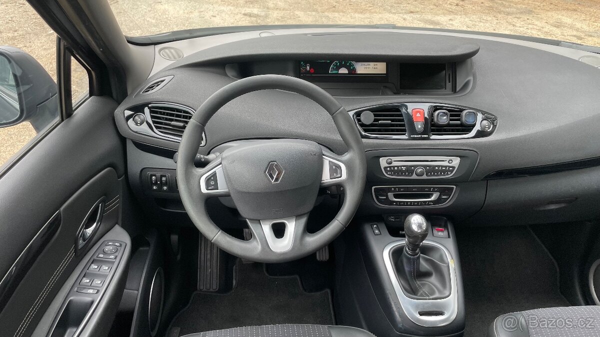 Renault Scenic 1.6 dCi, 96kw, rok 2012 - 6