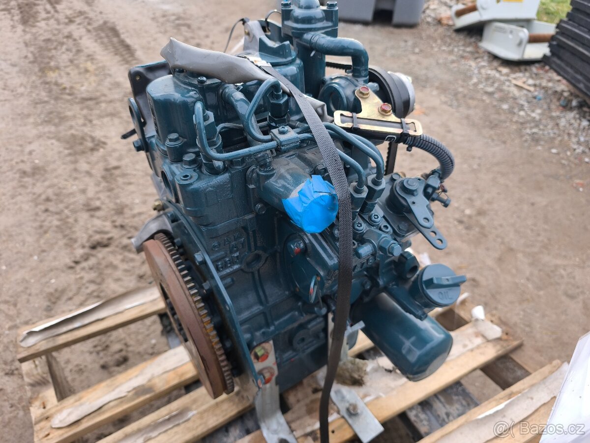 Kubota Z482 nový motor - 6