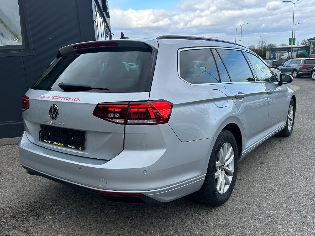 Volkswagen Passat 2022 - 6