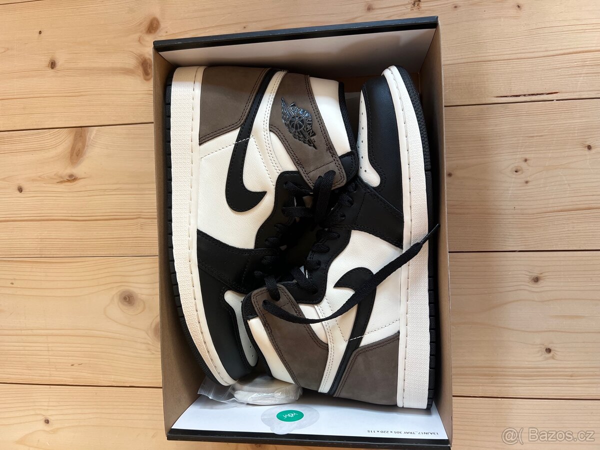 Jordan 1 Dark Mocha - 6