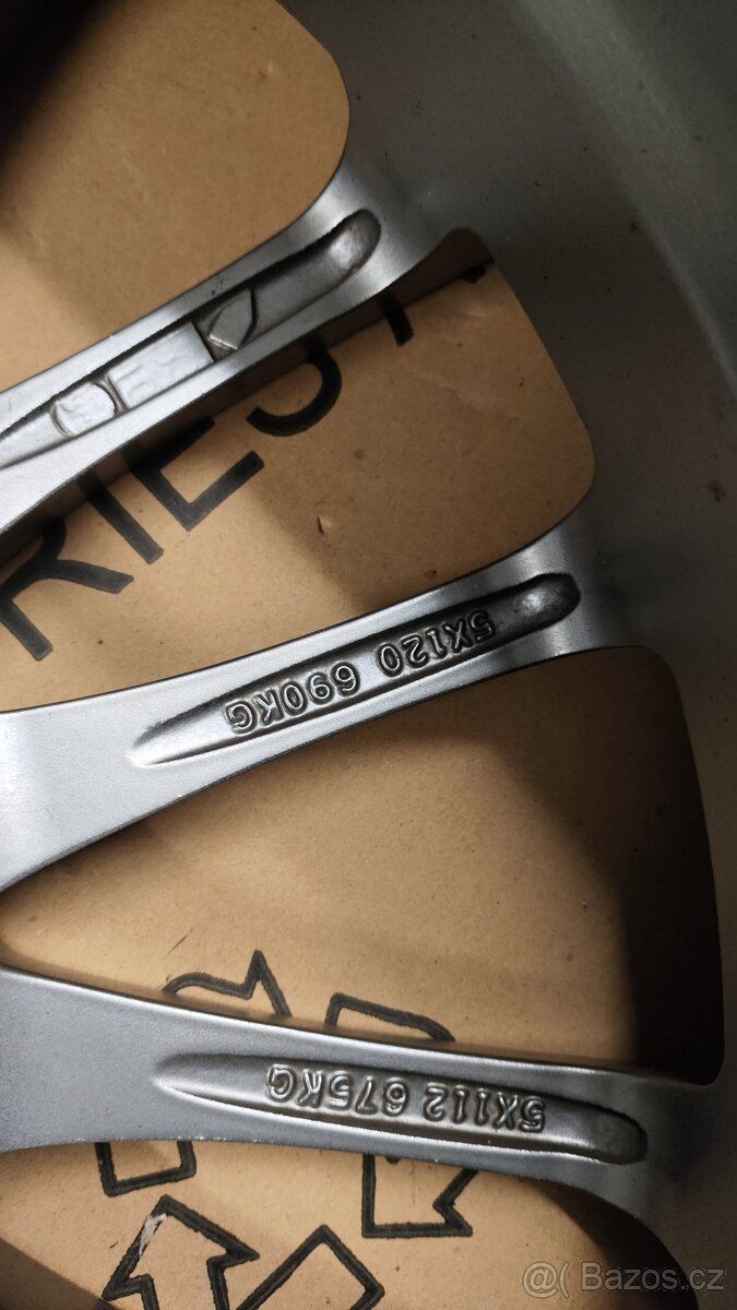 Sparco Mitsubishi Subaru alu kola 8x18 5x114,3 - 6