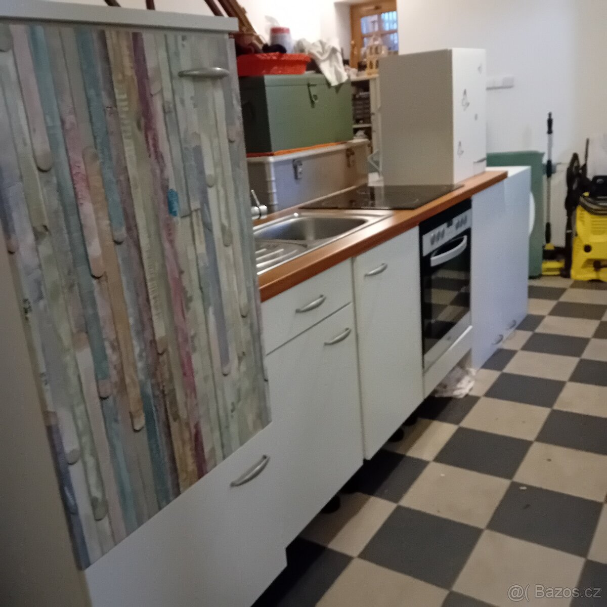 Moderní kuchyňská linka včetně trouby - 6