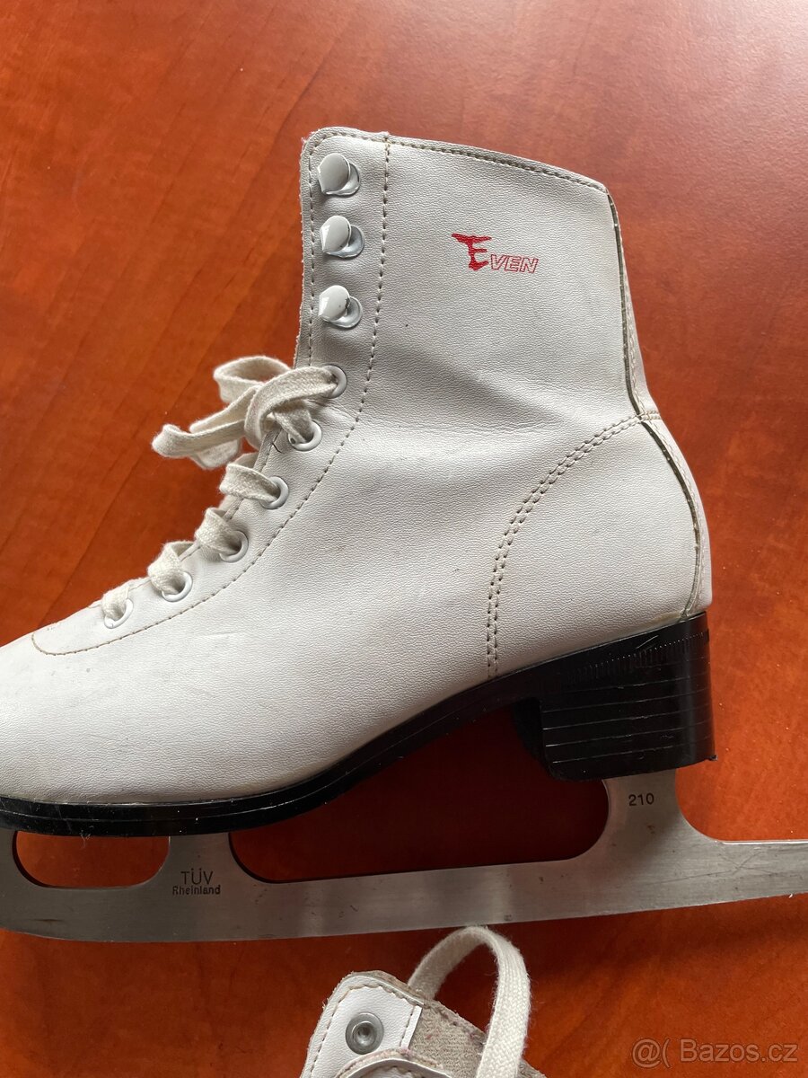 Dívčí brusle Even - 6