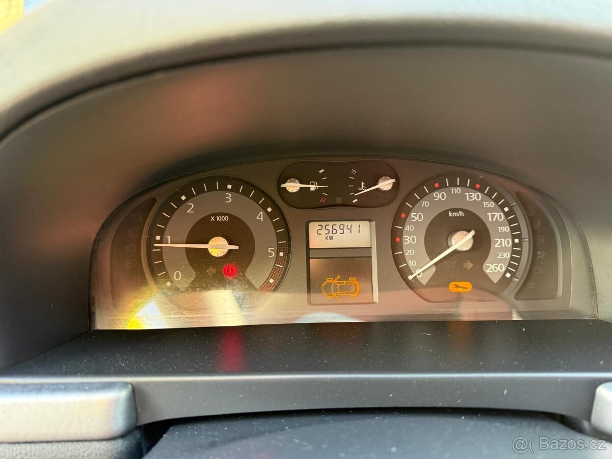 Renault Laguna 2 - 6