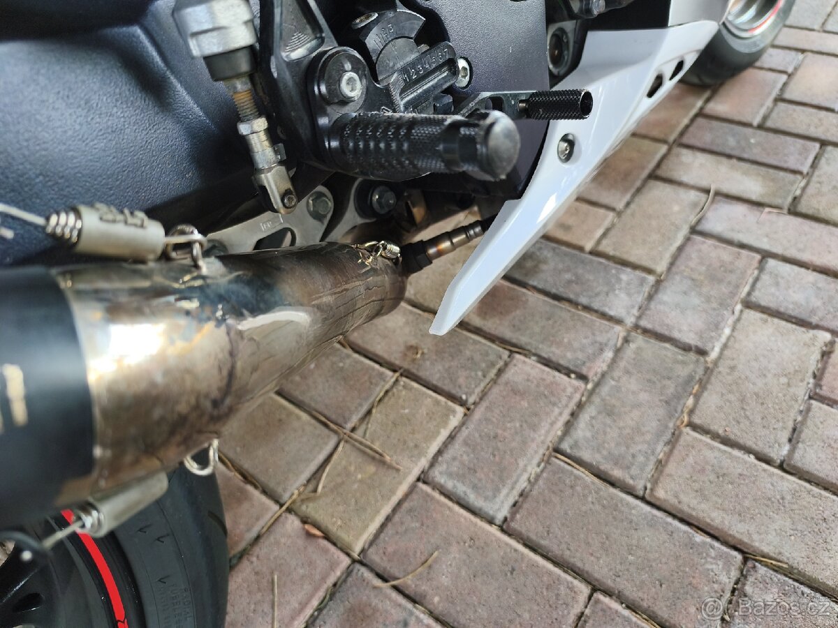 Suzuki gsxr 1000 - 6