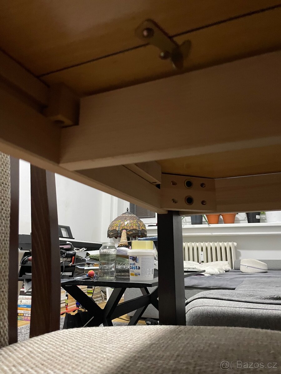 Jídelní stůl z masivu - 6