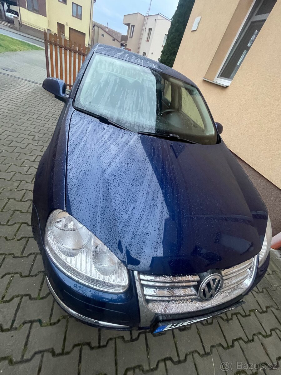 Volkswagen jetta 1.6 - 6