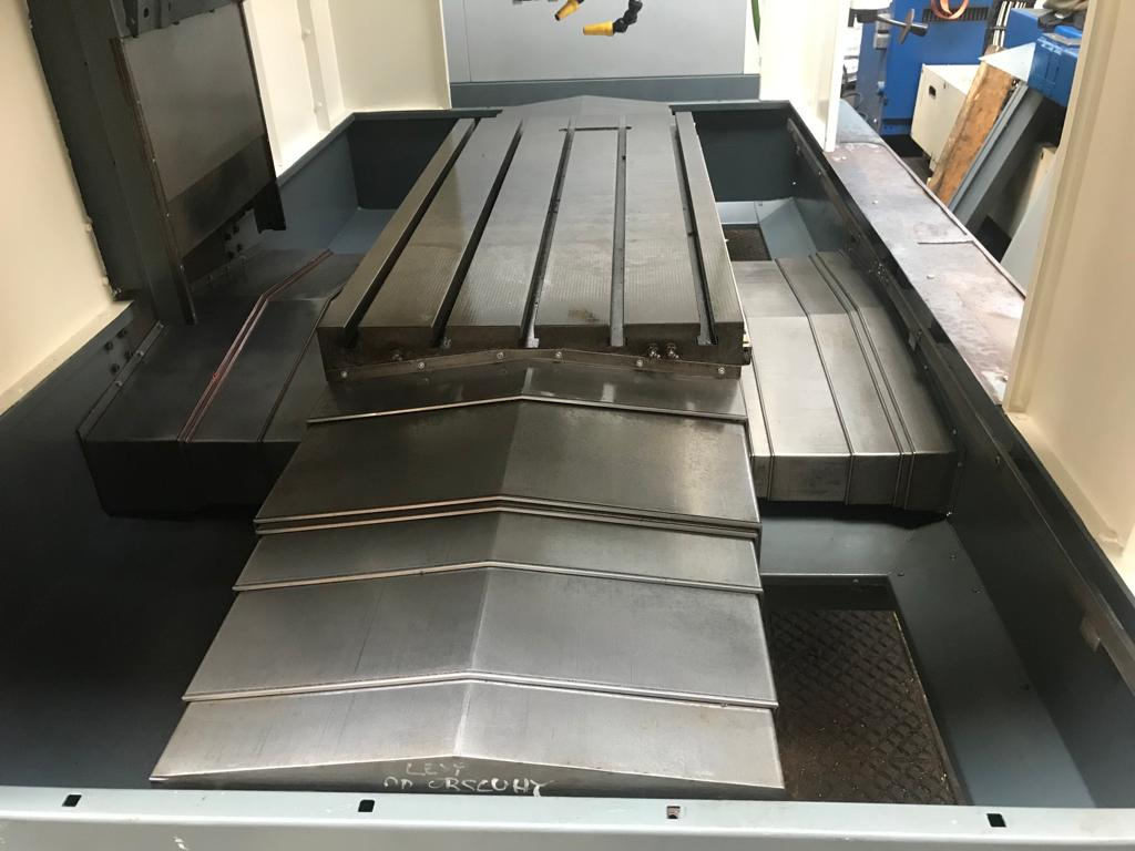 vertikální centrum MAS MCV 1000 Quick po repase - 6