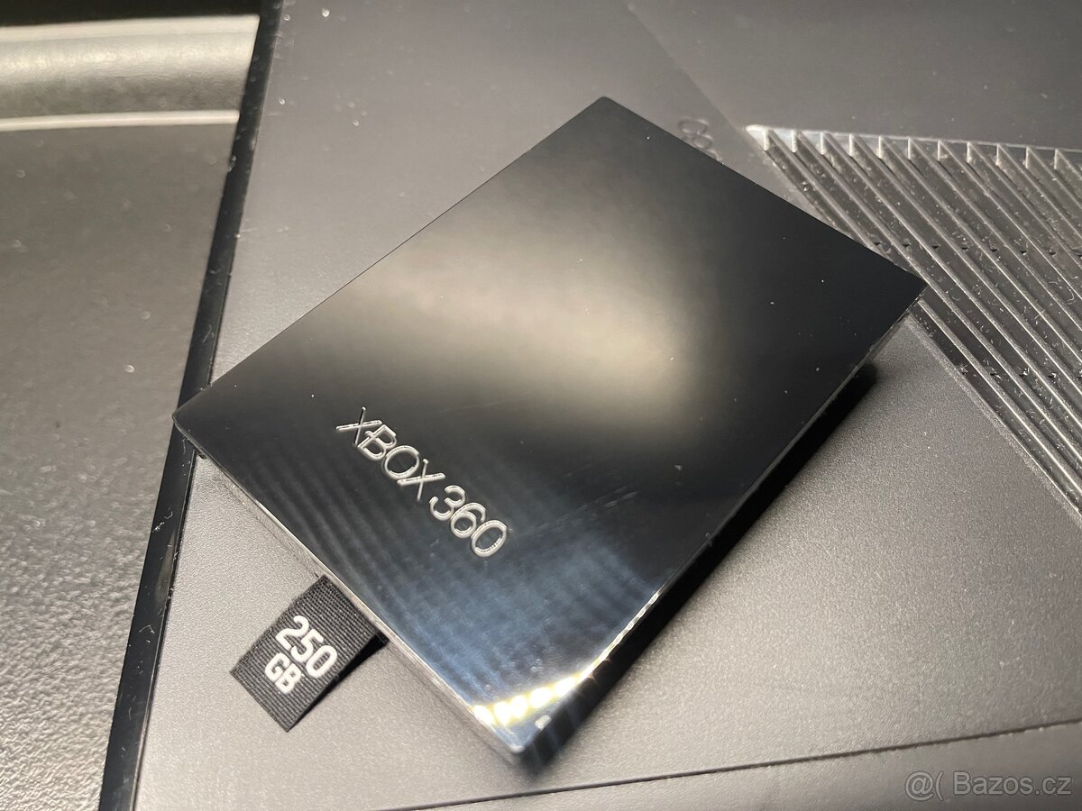 Xbox 360 slim 250gb + Kinect + 9her - 6