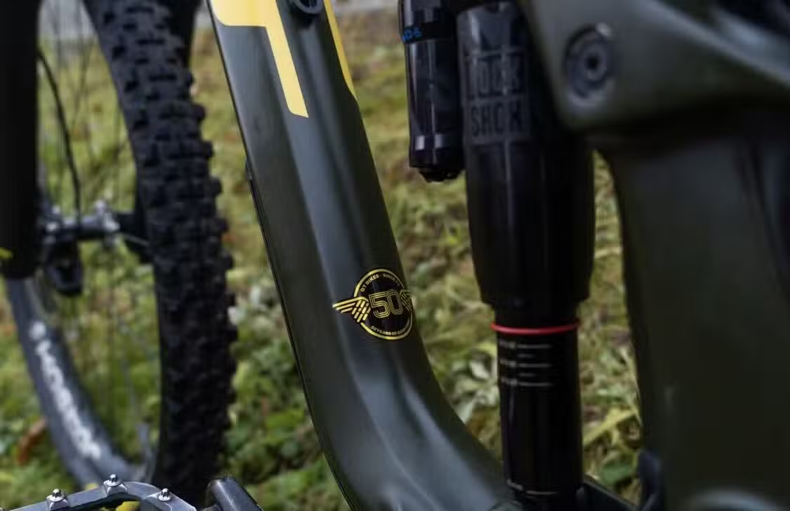 GT Force CarbonPRO - 6