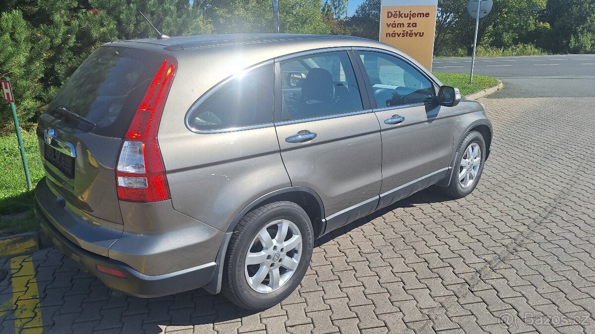 Honda CR-V 2.2D/103kW, 4x4, r.2009, 206tis. km. Serv. kniha - 6