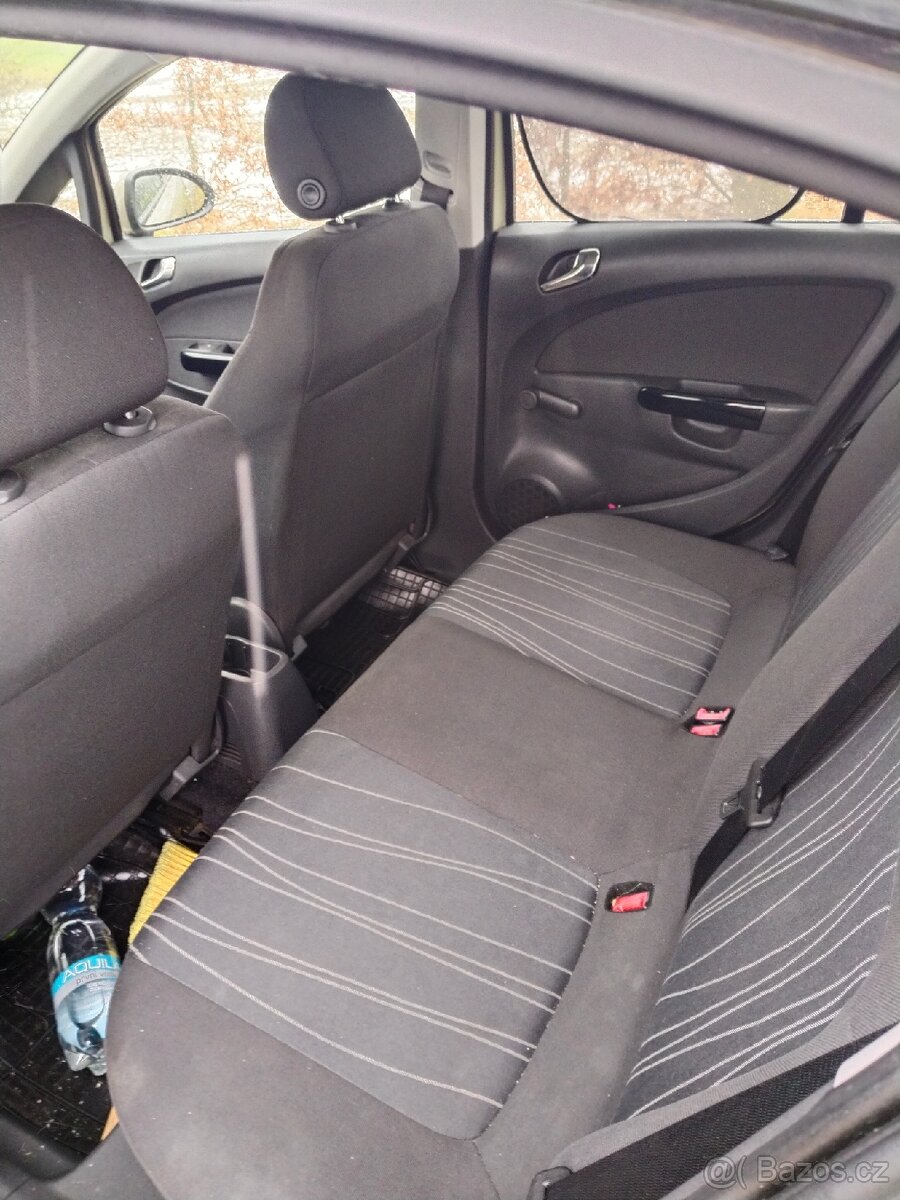 Opel Corsa 1.2 - 6