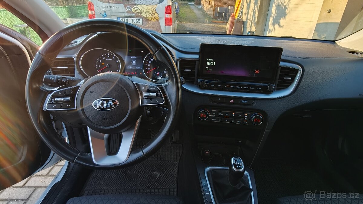 Kia Ceed Sw - 6