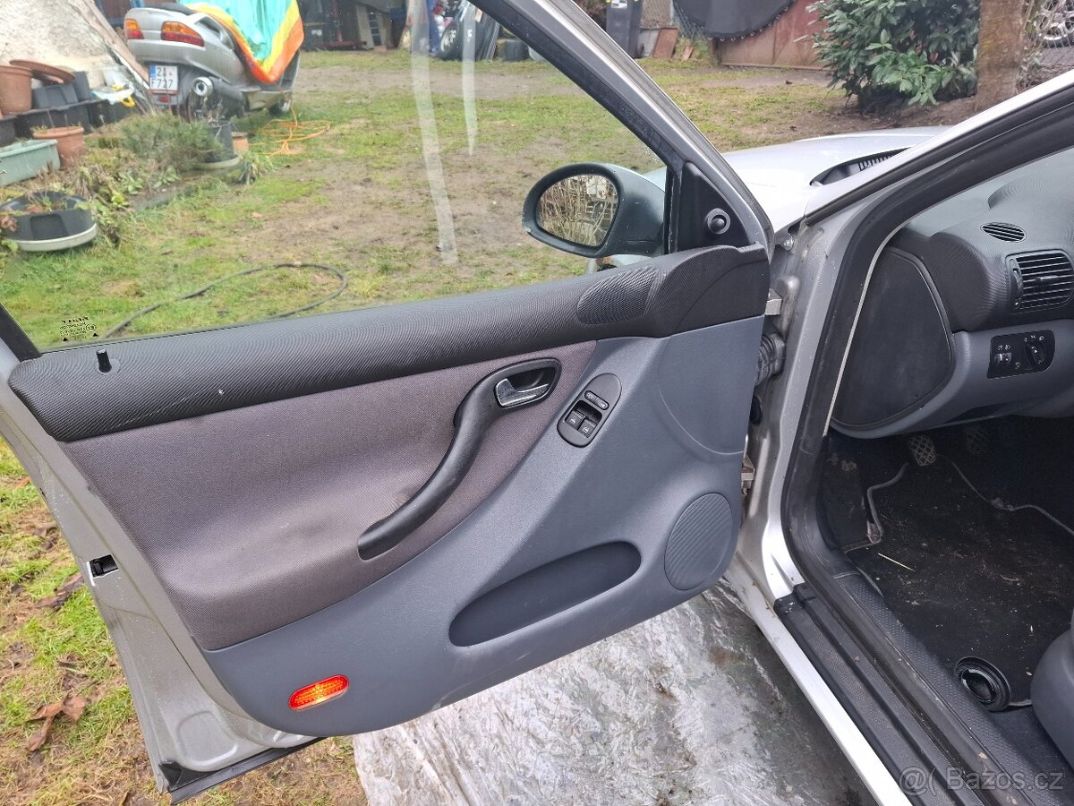 Seat Toledo Leon 1.6 - 6