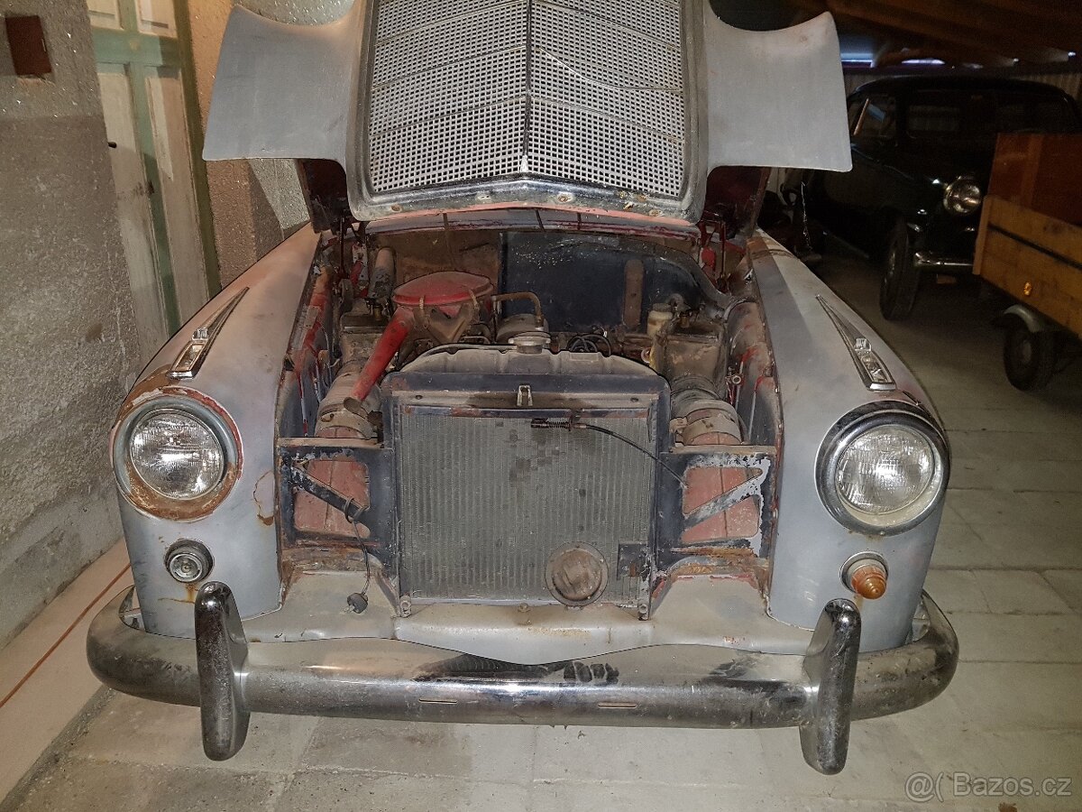 Mercedes W105-219 2x - 6