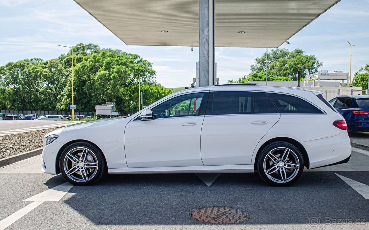Mercedes-Benz E220d AMG W213 - 6