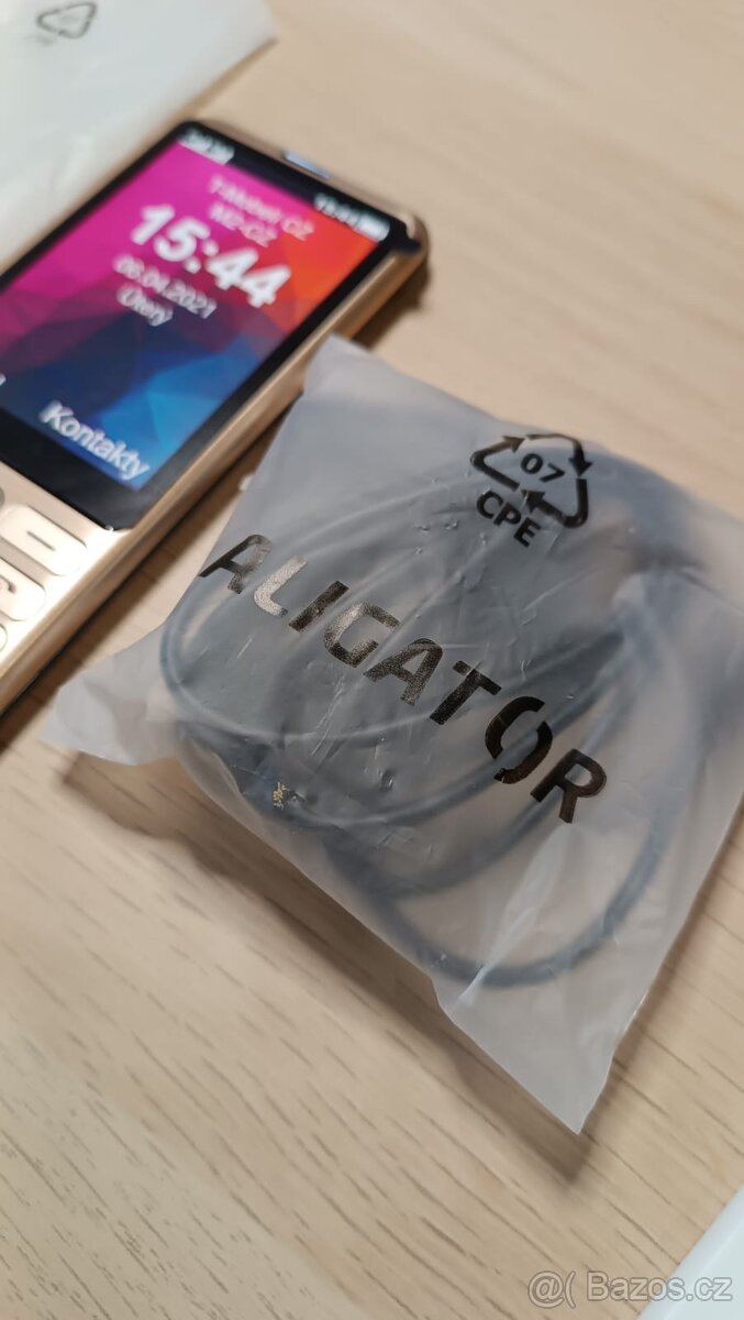Aligator D950 Dual SIM - zlatý - 6