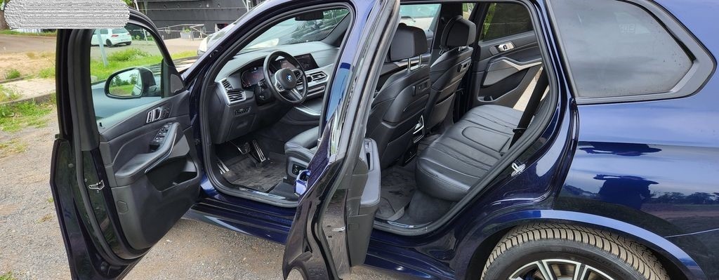 BMW X5, M50d ČR INDIVIDUAL M-SPORT TAŽNÉ - 6