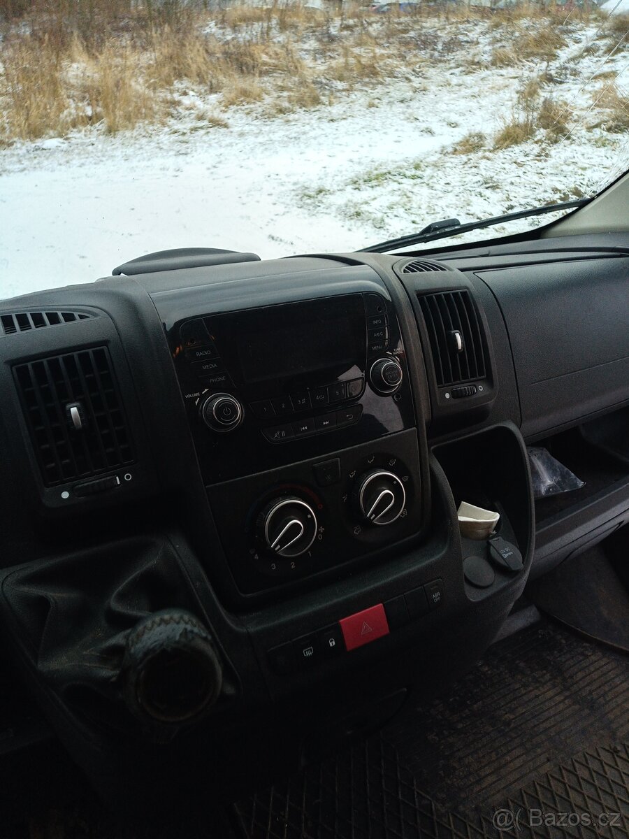 Peugeot boxer, valník 7 míst - 6