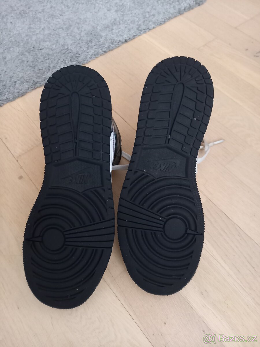 Nike Jordan tenisky - 6