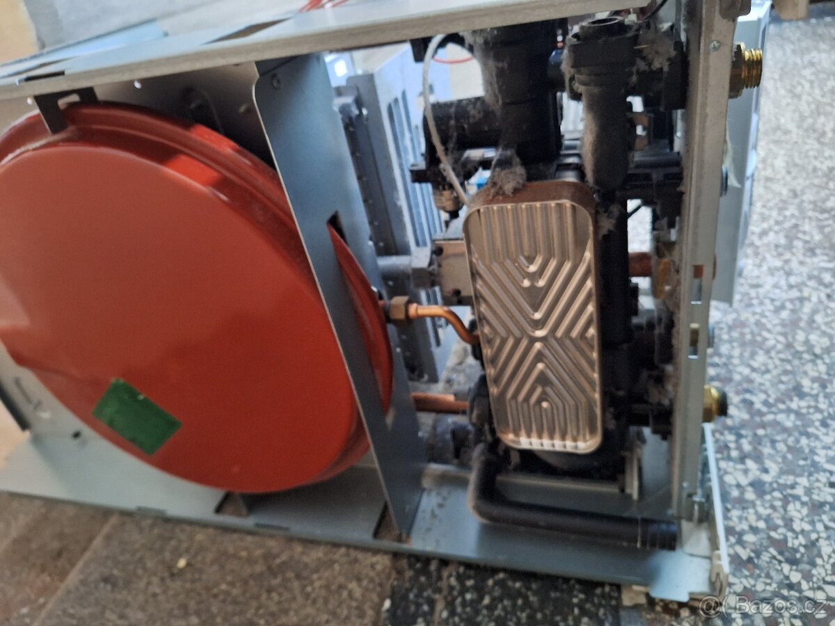 Plynovy kotel VIESSMANN VITOPEND 100 - 6