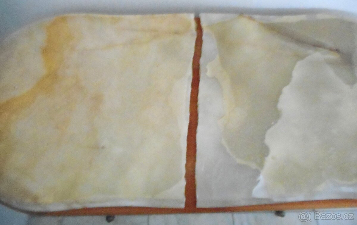 konferenční stolek - 6